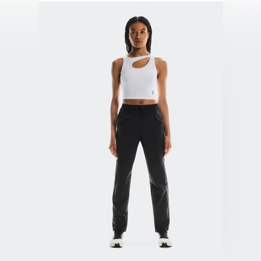 OnCloud On Running Women’s Track Pants Size small